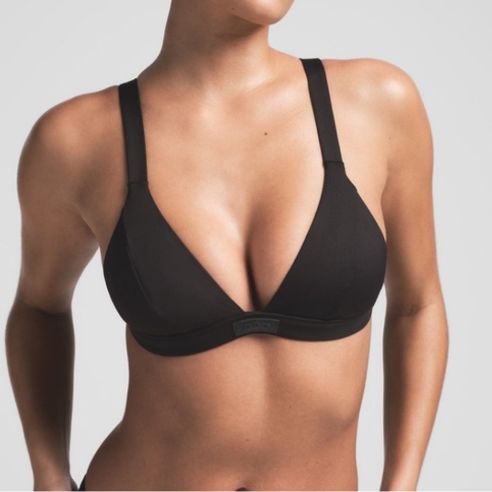 SKIMS Onyx Signature Swim Triangle Top